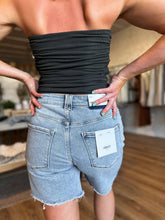 Load image into Gallery viewer, High Rise Mom Short