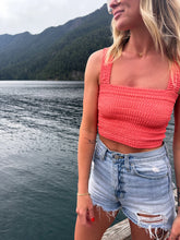 Load image into Gallery viewer, Everyday Tank Shirred Hibiscus
