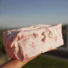 Load image into Gallery viewer, Pink Floral Makeup Bag
