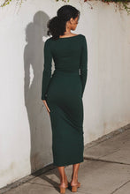 Load image into Gallery viewer, Holiday Wishes Maxi Dress
