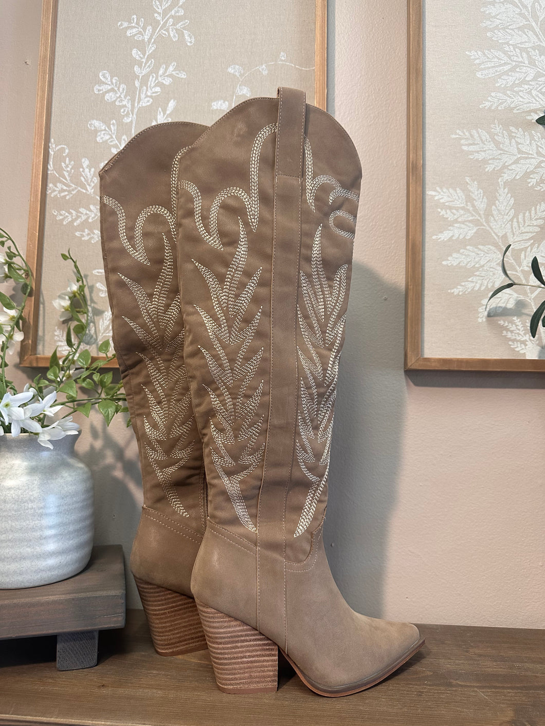 Milk Chocolate Bronco Cowgirl Boot