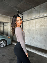 Load image into Gallery viewer, Butter Me Up Long Sleeve Ash
