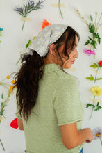 Load image into Gallery viewer, Daisy Flower Bandana
