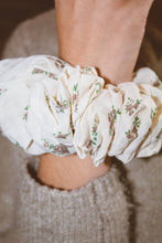 Load image into Gallery viewer, Neutral Floral Jumbo Scrunchie
