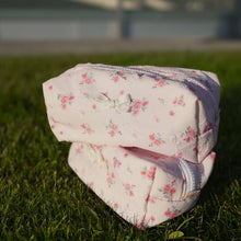 Load image into Gallery viewer, Pink Floral Makeup Bag
